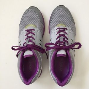 vionic women's venture athletic shoes